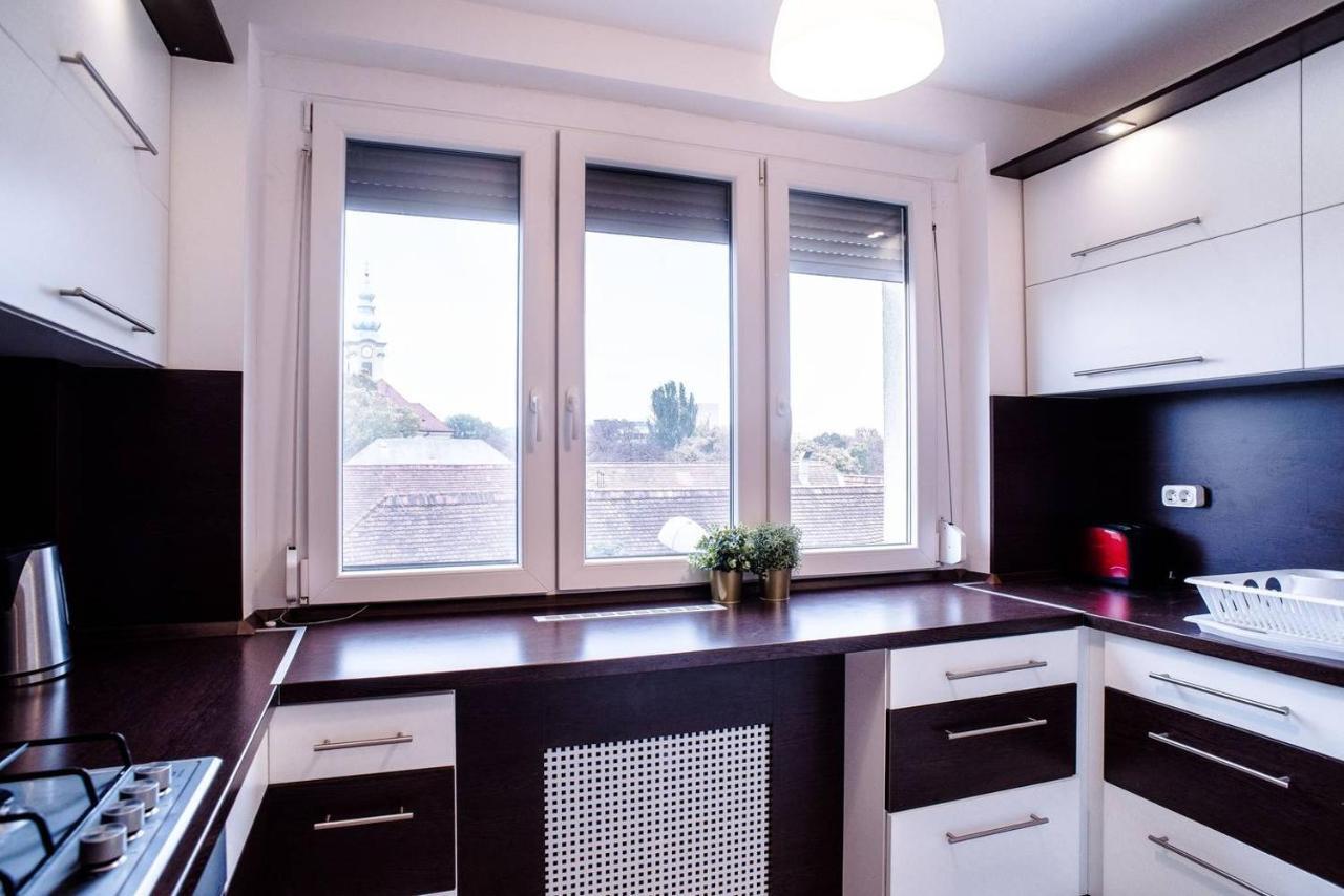 Peaceful, Cozy And New Apartment With Balcony Budapesta Exterior foto