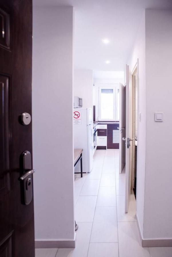 Peaceful, Cozy And New Apartment With Balcony Budapesta Exterior foto