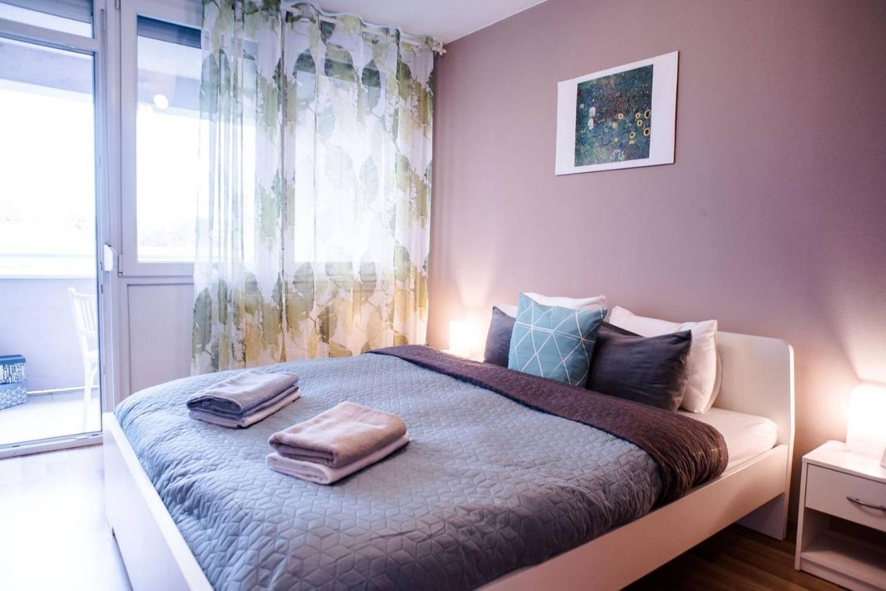 Peaceful, Cozy And New Apartment With Balcony Budapesta Exterior foto